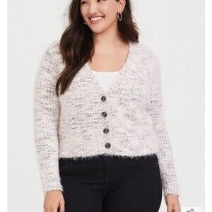 Torrid IVORY FUZZY CROP BUTTON FRONT BOYFRIEND CARDIGAN Size 6 EUC